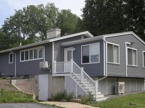 7 Donald Avenue, Pembroke, NH 03275