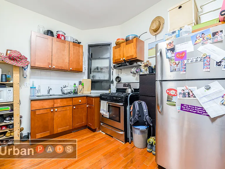 766 Franklin Ave #1 — Photo 2