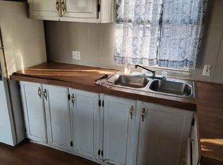 105 Sonnet Dr Trailer 5, Shelby, NC 28152