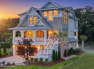 2836 Harborside Way, Southport, NC 28461