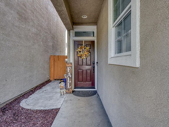 5th image of 2417 Coffeeberry Road