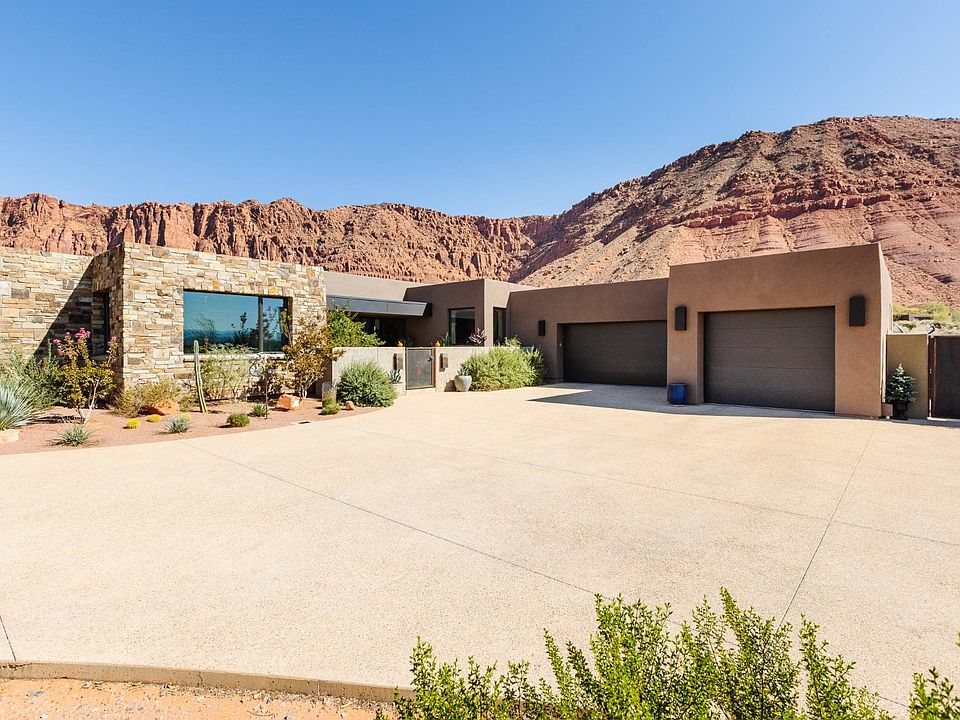 1st image of 537 W Paiute Dr