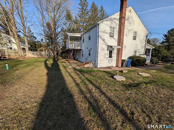 2nd image of 204 Ross Rd