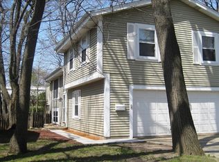 1001 S 105th St, West Allis, WI 53214
