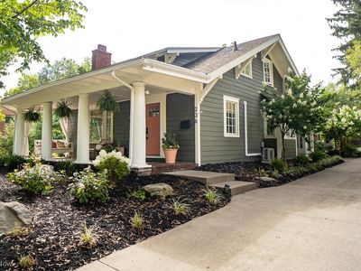 236 Rose Lane St SW, North Canton, OH, 44720