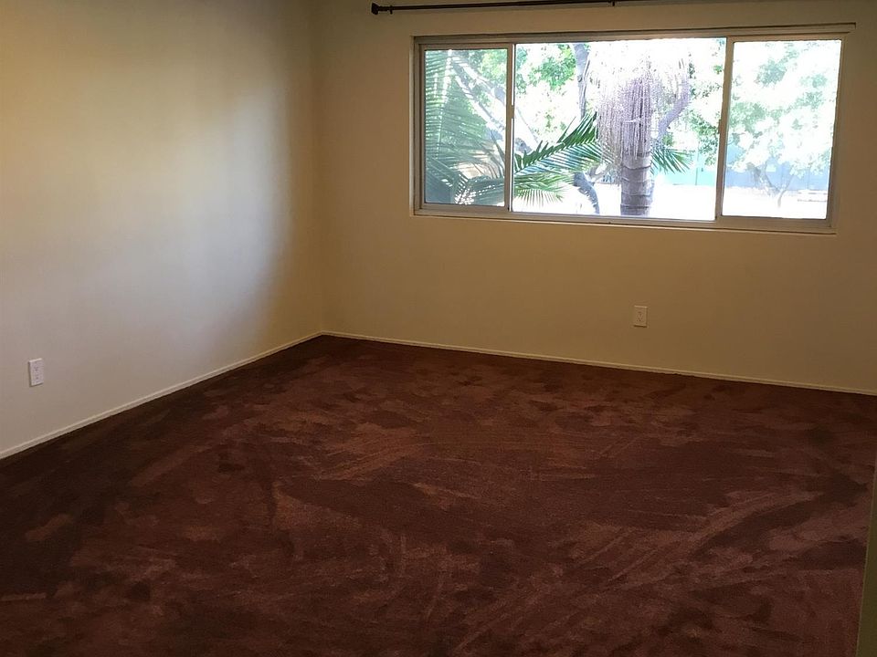 2nd image of 128 W 9th St APT 3