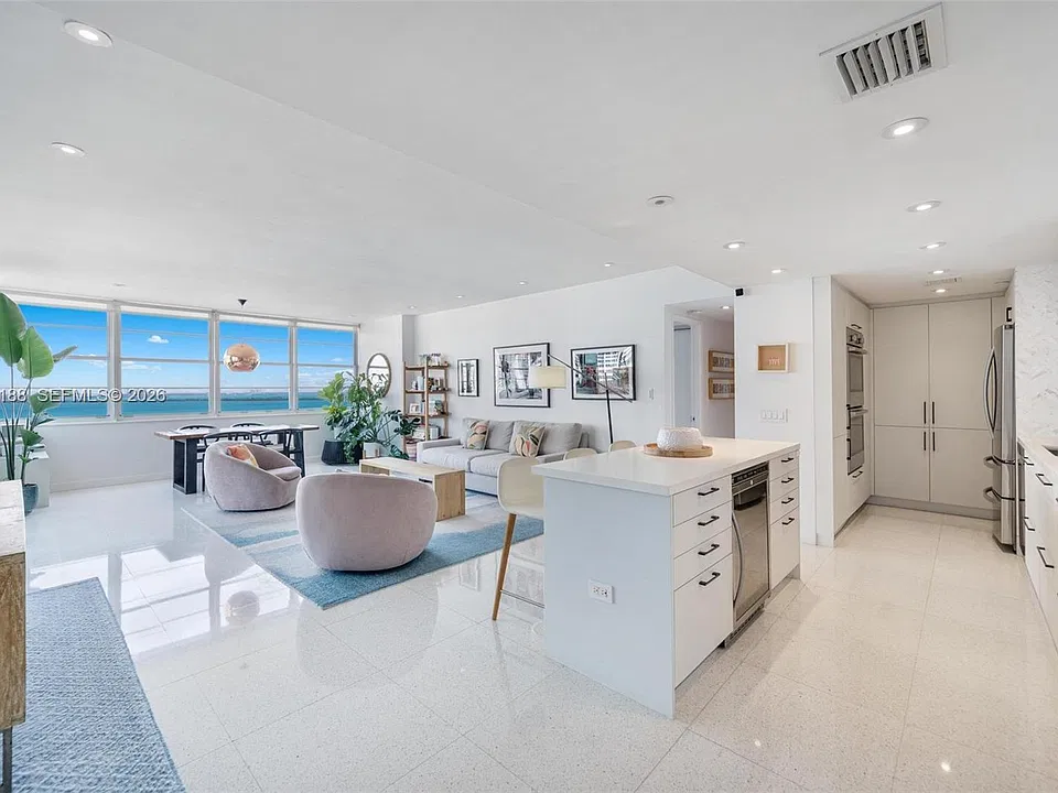 20 Island Ave #1401