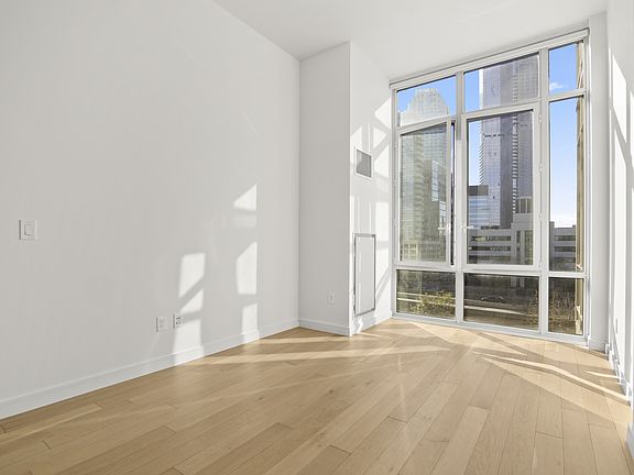 3rd image of 42-20 24th St #6D
