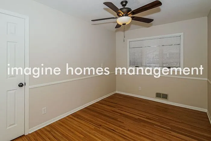 10742 Washburn Ave S — Photo 10