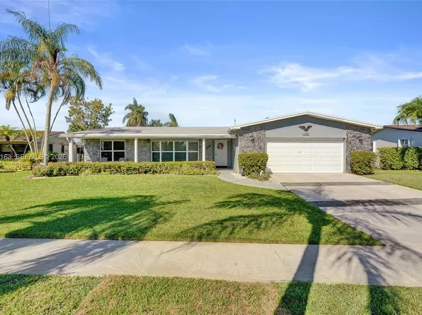 1330 NW 122nd Ave, Pembroke Pines, FL 33026