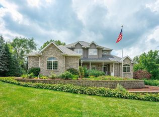 7055 Morning Dove Way, Roscoe, IL 61073