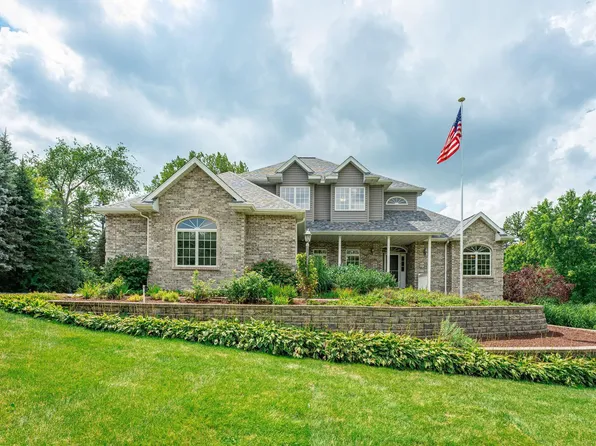 7055 Morning Dove Way, Roscoe, IL 61073