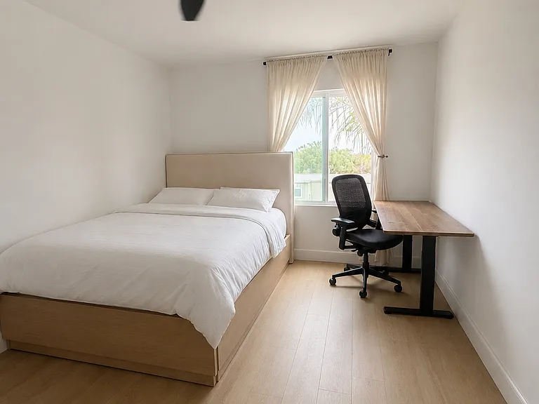 3030 Suncrest Dr #314 — Photo 8