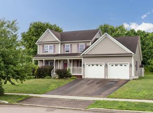 29 Dairy Ln, South Burlington, VT 05403