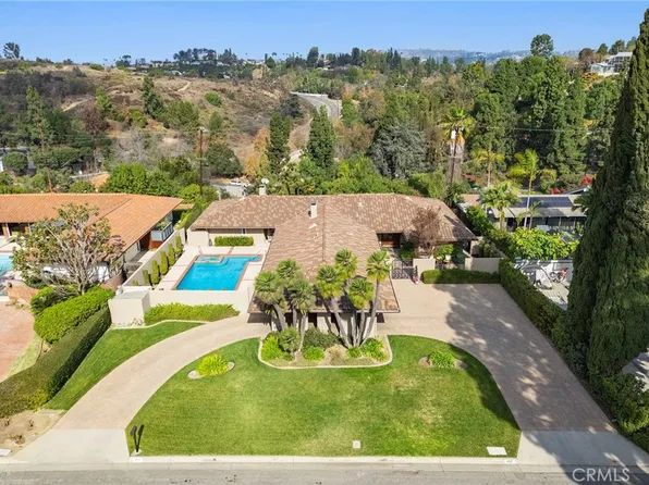 913 Paloma Pl, Fullerton, CA 92835