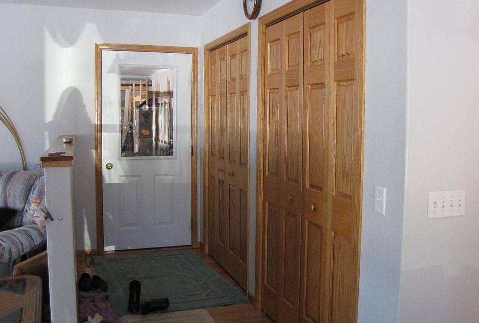 1st image of 305 Cedar Ave NW