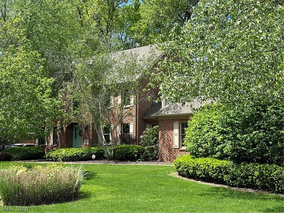 1st image of 806 Park Harbour Dr