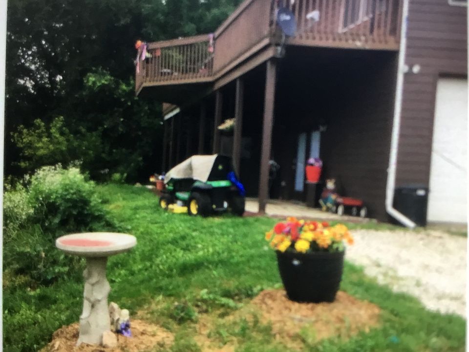 2nd image of 17816 Deer Rd
