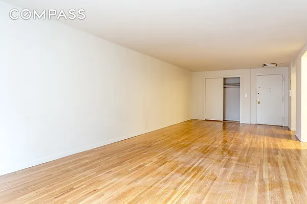 Rented by Compass | media 6