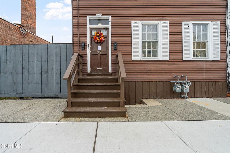 2nd image of 97 West Street