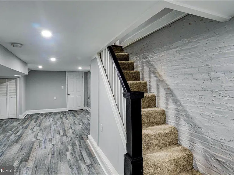514 S Lehigh St — Photo 12