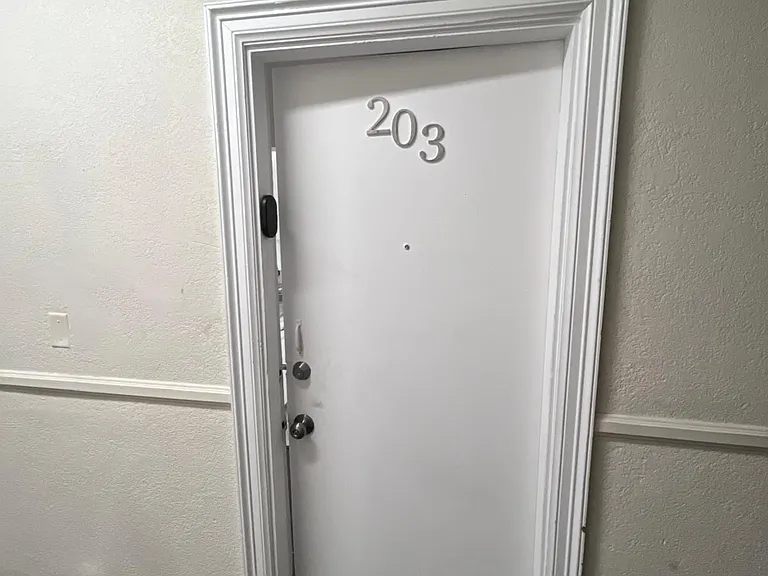 4351 Normal Ave #B203 — Photo 9