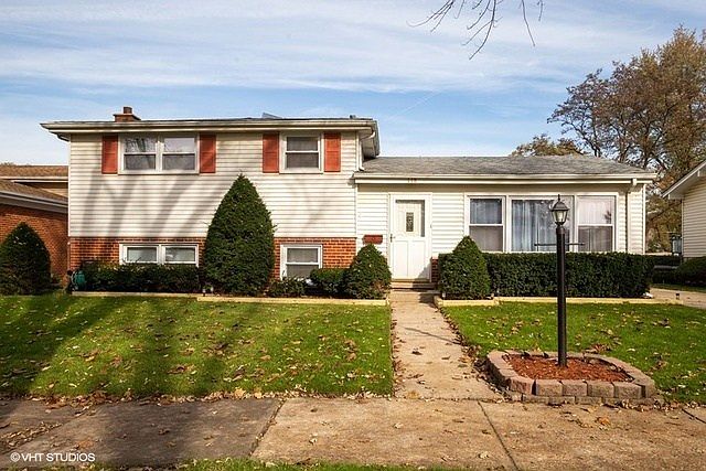 1st image of 118 Windsor Dr