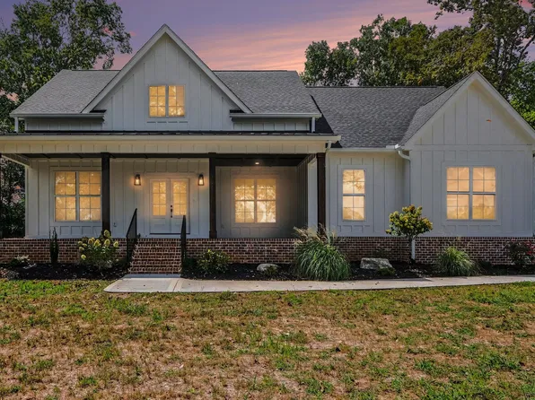 4881 Woodbury Pike, Murfreesboro, TN 37127