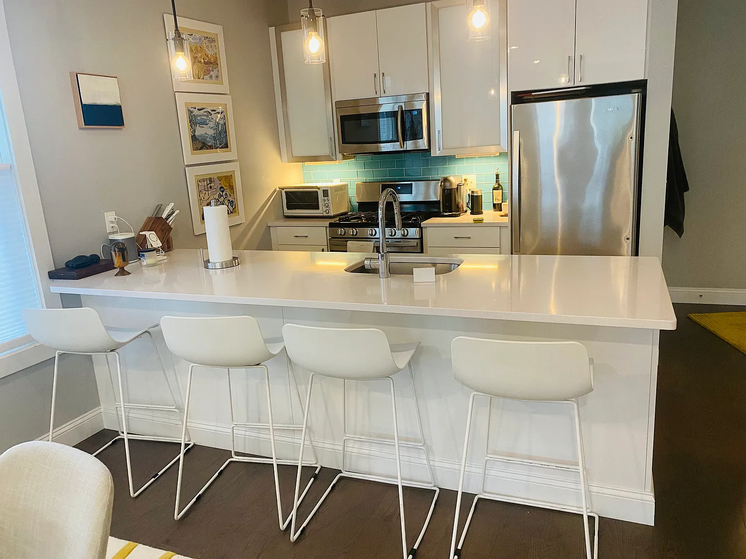 31 E Oxford St — Photo 4