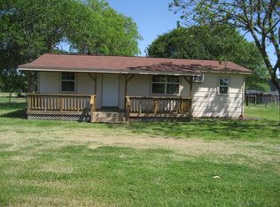 9722 W Fm 1644, Calvert, TX 77837