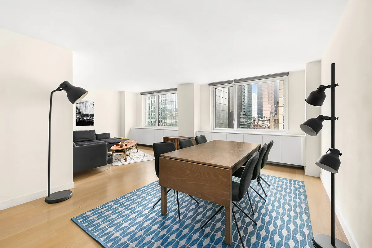 301 West 53rd St Unit 19F  