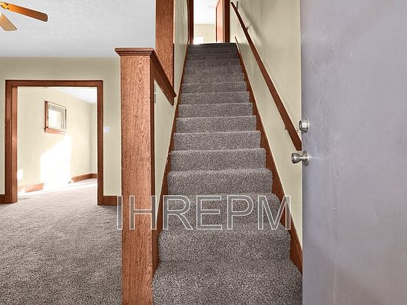 2nd image of 1269 E Livingston Ave