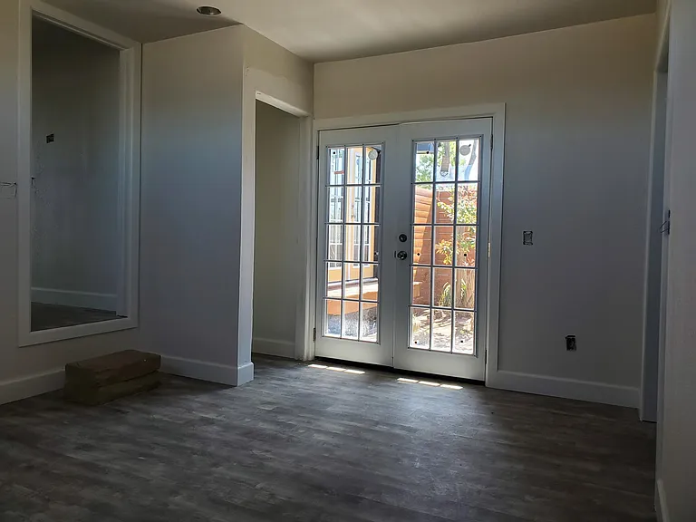 3927 N Barnes Ave — Photo 7