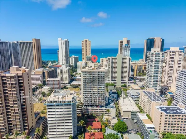 2452 Tusitala St, Honolulu, HI