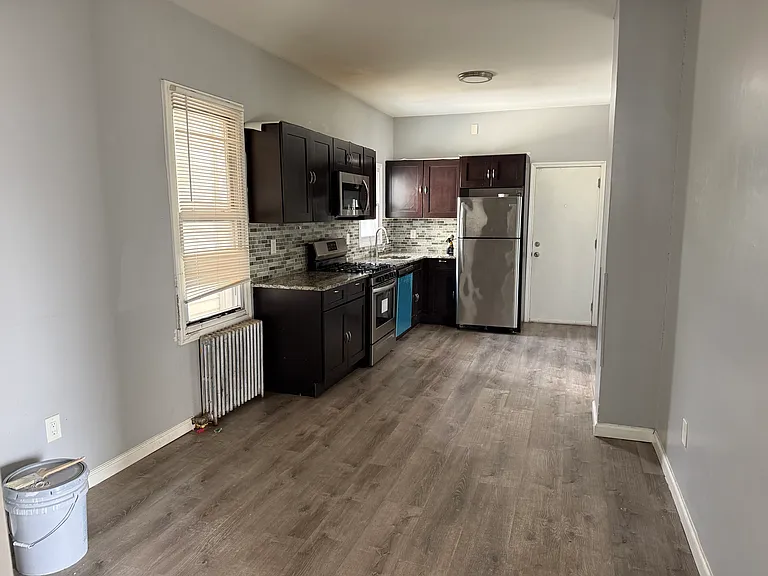 434 Allen St #2 — Photo 16