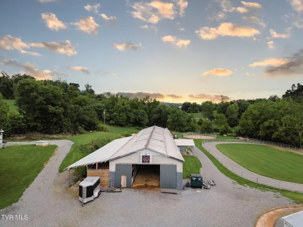 90 Darnell Rd, Greeneville, TN 37743