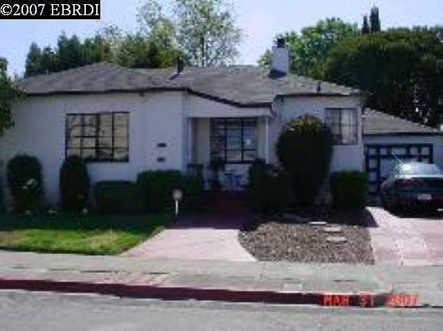 1st image of 525 Blossom Way