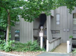 10350 Iron Mill Rd, North Chesterfield, VA 23235