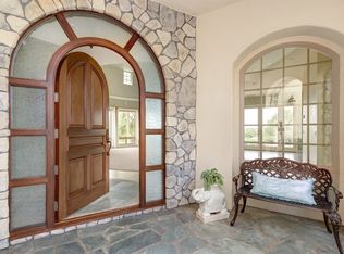 3999 Burma Ct, Fallbrook, CA 92028