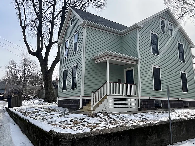 915 Garden St #915 — Photo 24