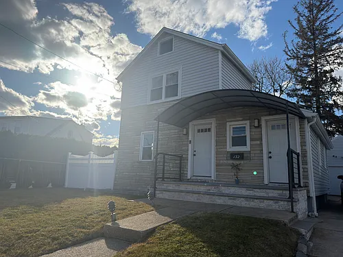 132 Shaw Ave #1 Photo 1