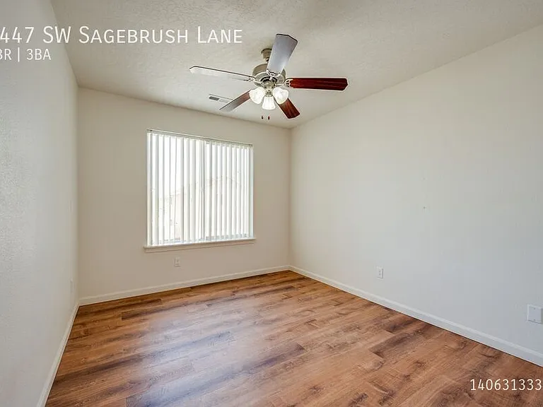 1447 SW Sagebrush Ln — Photo 12