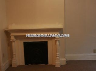 67 Waverly St, Roxbury, MA 02119