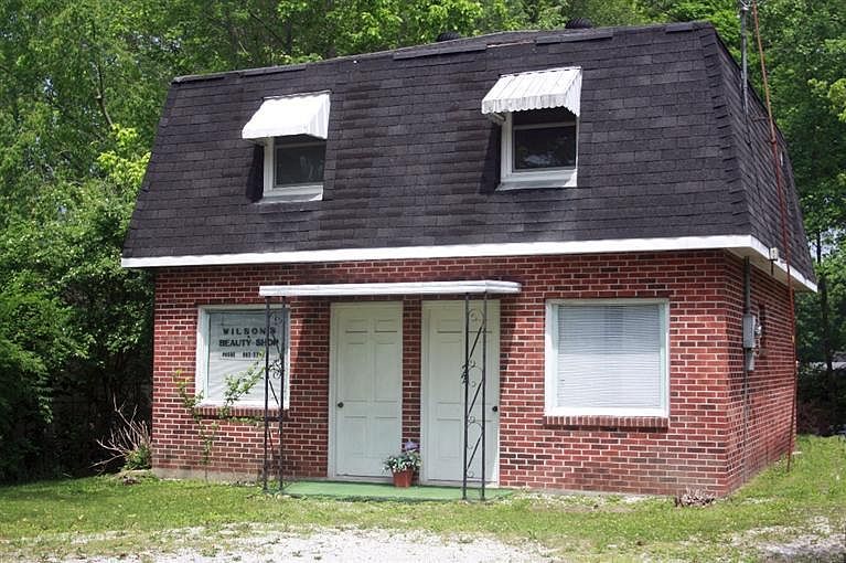1st image of 122 Blackburn St
