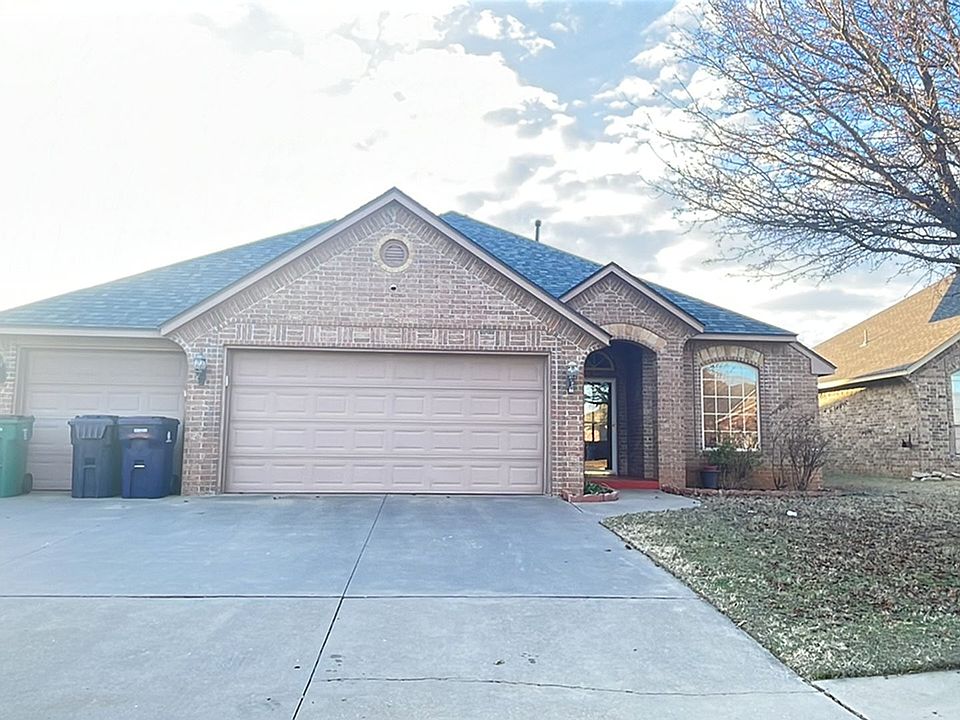 1st image of 7613 Twin Oaks Dr