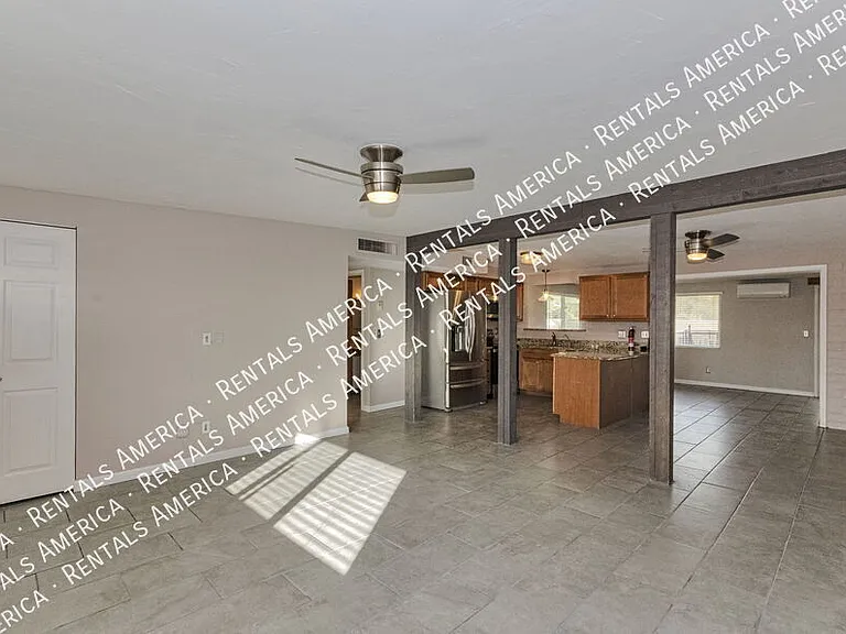 8532 N Rancho Catalina Dr — Photo 7