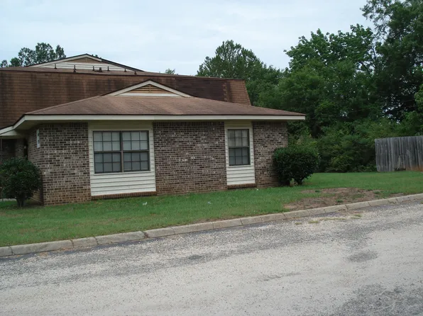 Arrow Head Apartments
