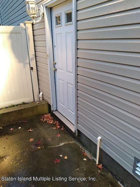 1st image of 303 Sprague Ave #2