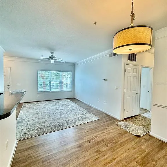 4802 51st St W #409 — Photo 9