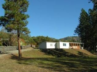 273 Autumn Ln, Grants Pass, OR 97527